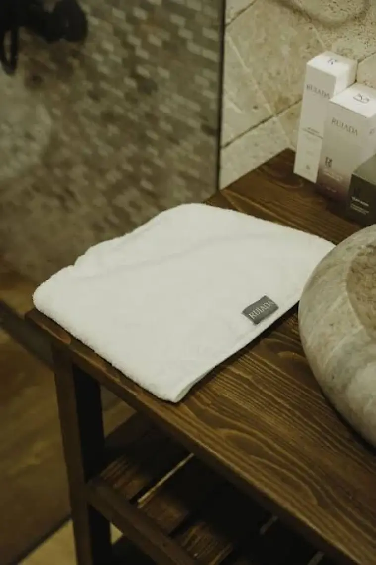 Ruiada %100 Pamuk Saç Kurutma Bonesi/havlusu Lastikli ve Düğmeli Ekru