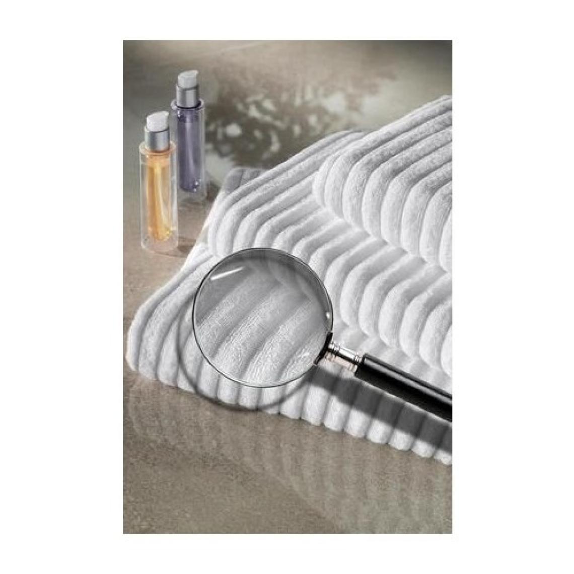 Varol 4 Adet Mitis Serisi Otel Havlusu 50x90 250gr Beyaz