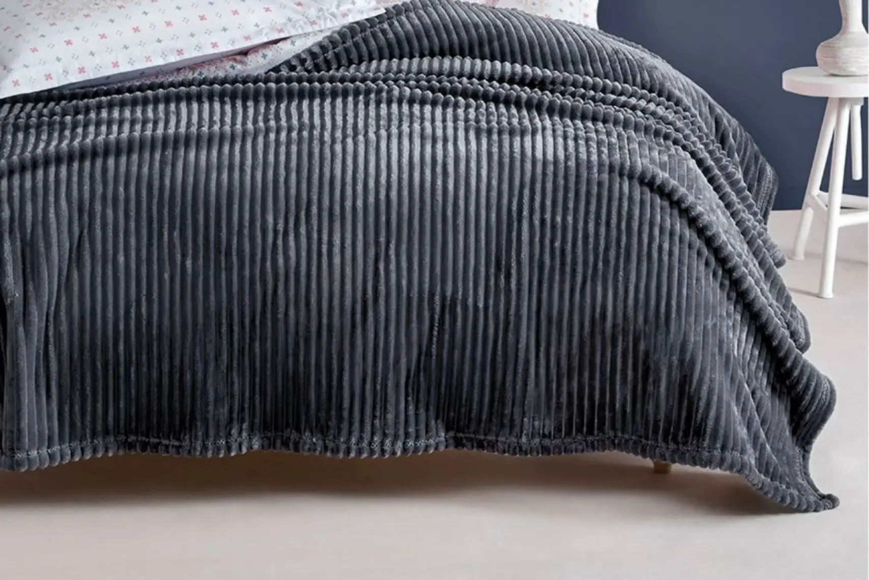 Yataş Bedding Holly Wellsoft Battaniye Tek Kişilik- Antrasit