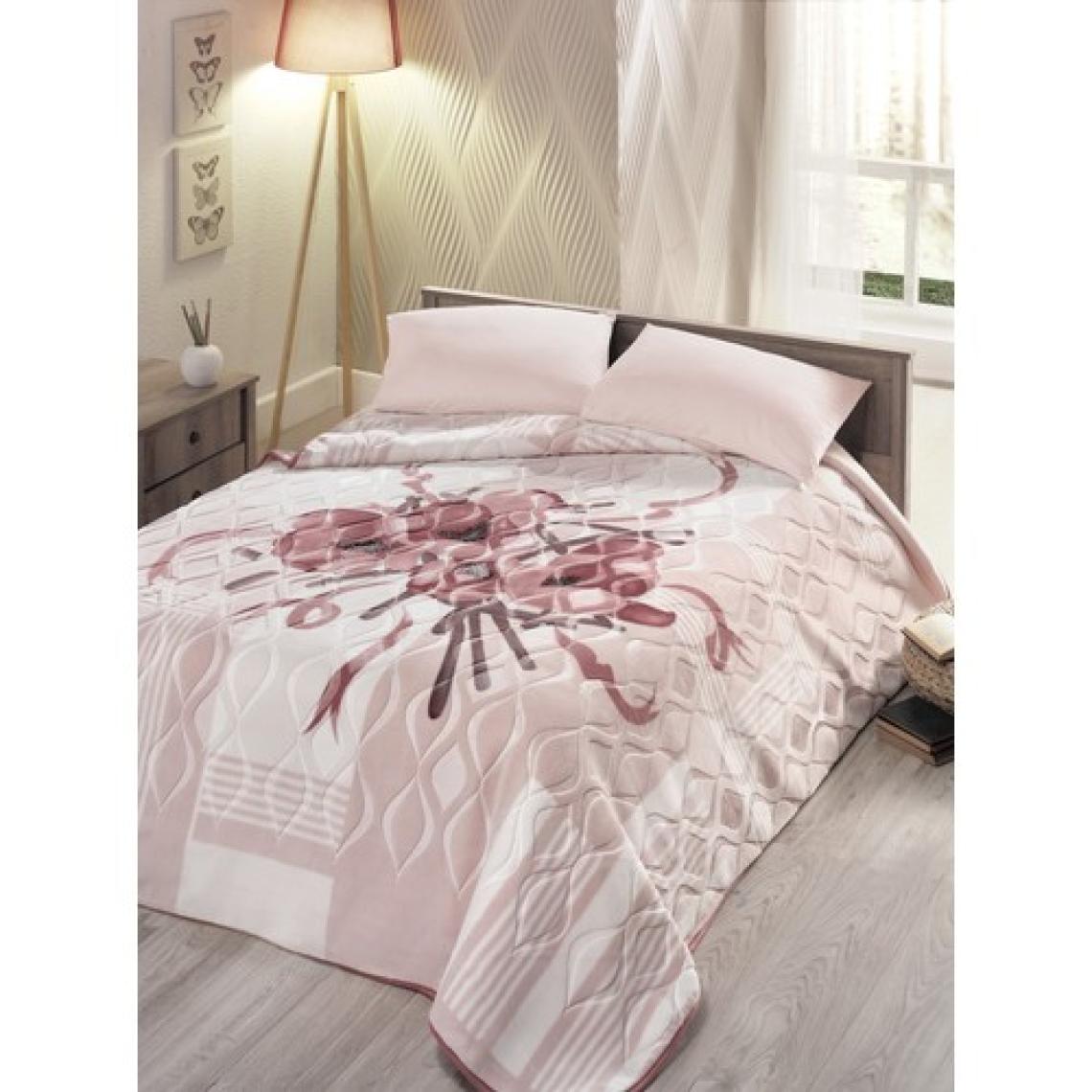 Sarar 4 kg Polyester Çift Kişilik Battaniye