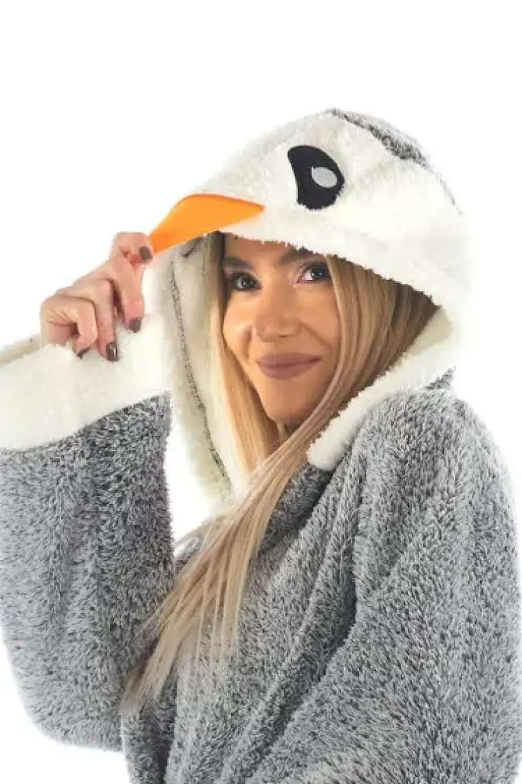 Zeynep Tekstil Penguen Nakışlı Kapşonlu Wellsoft Bornoz