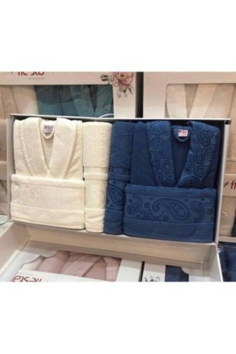 Pamuklu Jakarlı Aile Bornoz Takımı