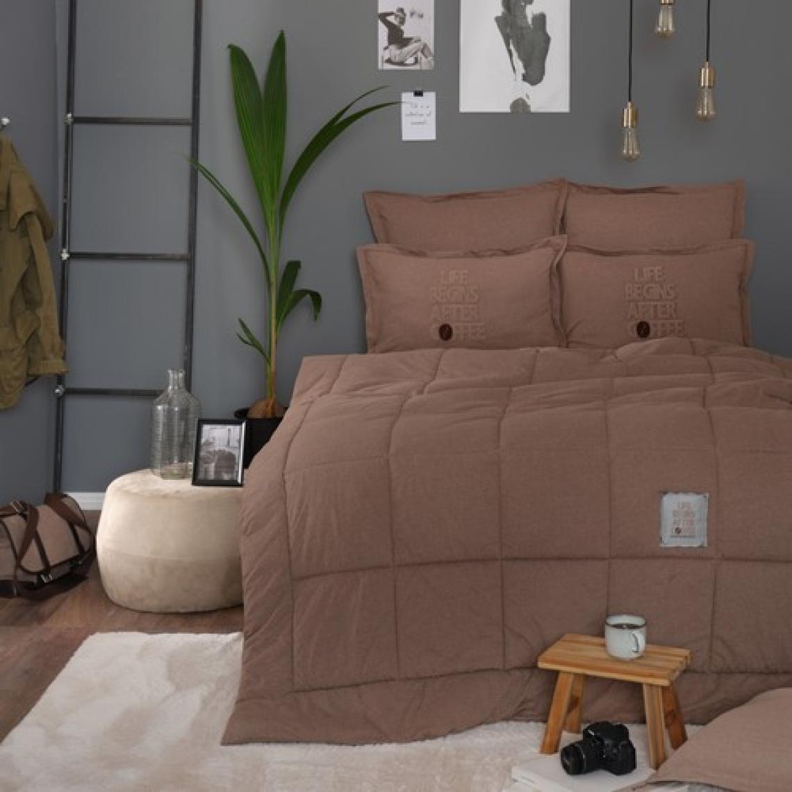 Karaca Home Motto Kahve Çift Kişilik Cotton Comfort