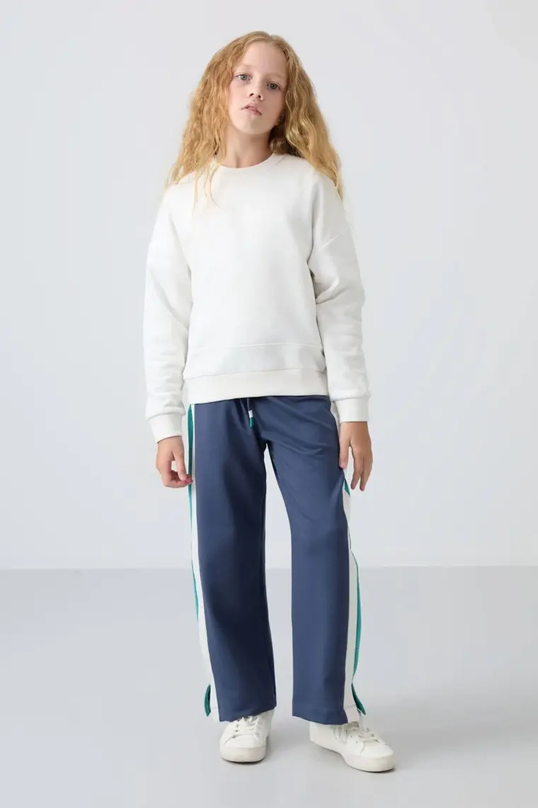 Tommy Life Siyah Pamuklu İçi Tüylü Yumuşak Dokulu Oversize Nakışlı Kız Çocuk Sweatshirt - 75150