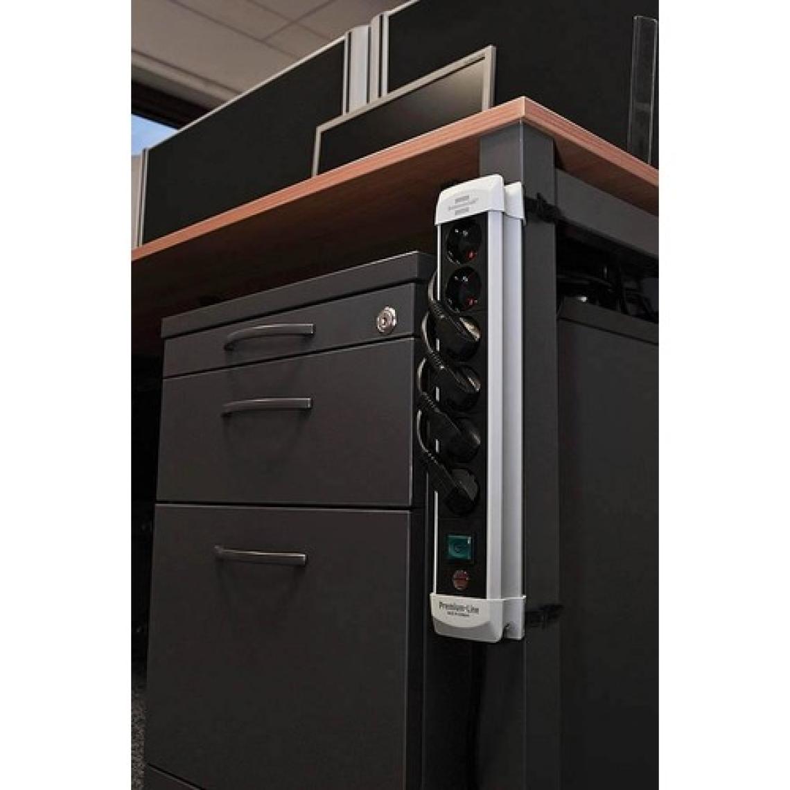 Brennenstuhl Premium Alu-Line Anahtarlı 6'lı 3 m Akım Korumalı Priz