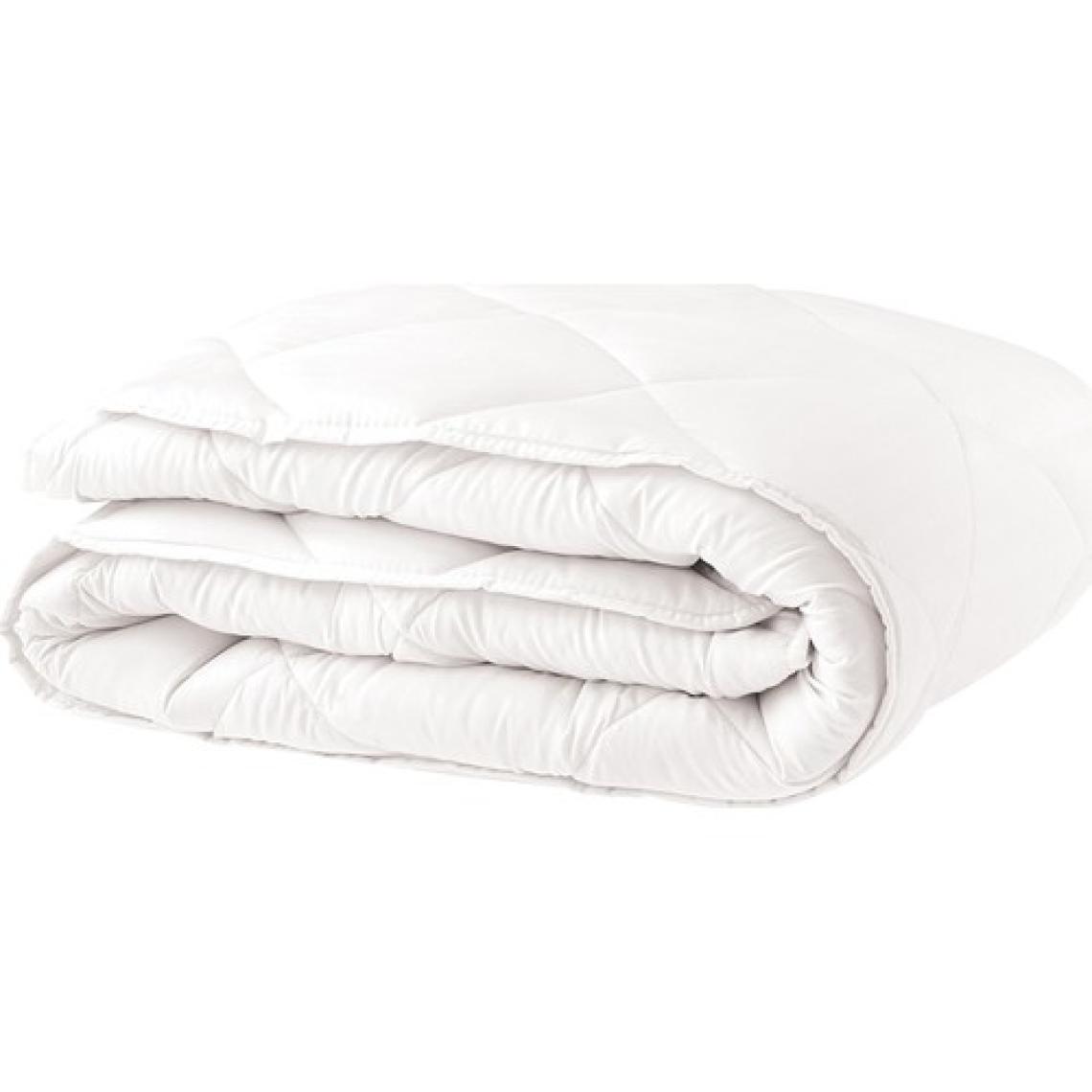 English Home Siesta Mikrofiber Çift Kişilik Yorgan 195 x 215 cm Beyaz