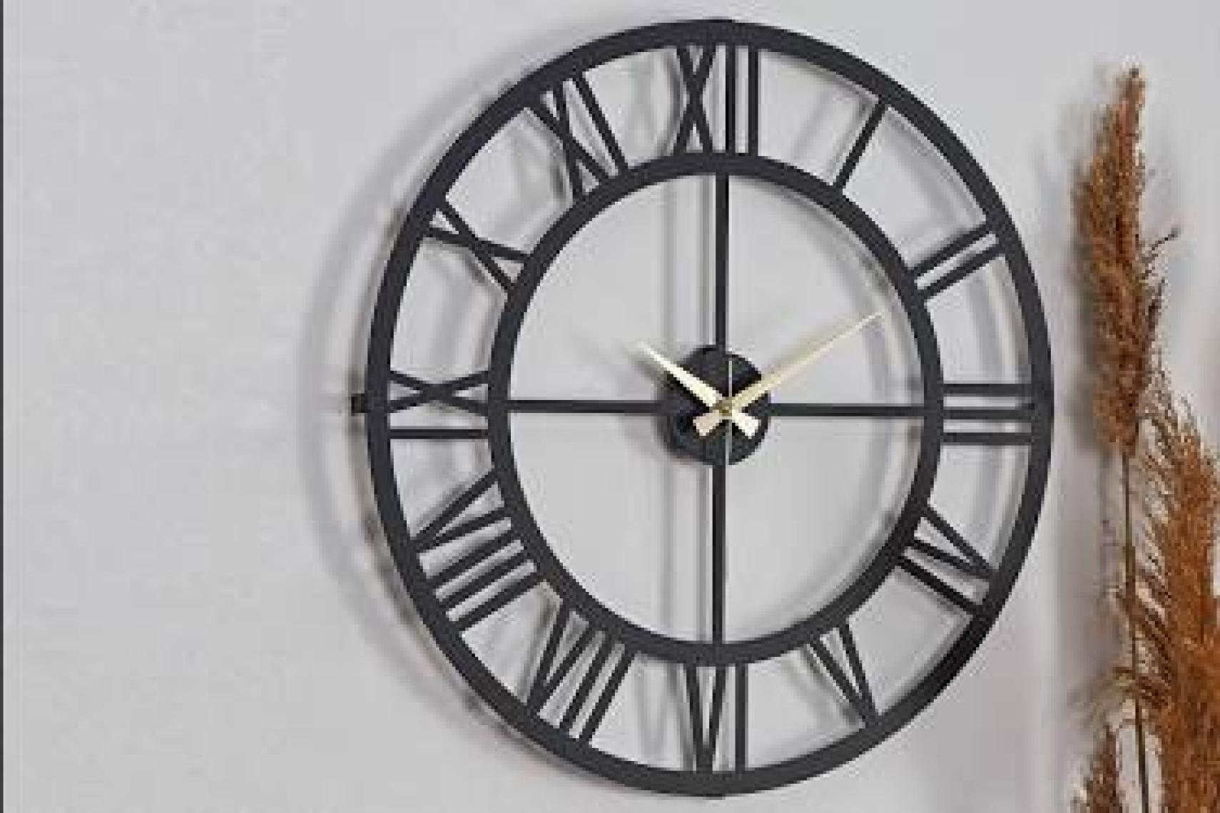 Muyika Roma Rakamlı Metal Siyah Duvar Saati 50X50Cm Mds-50