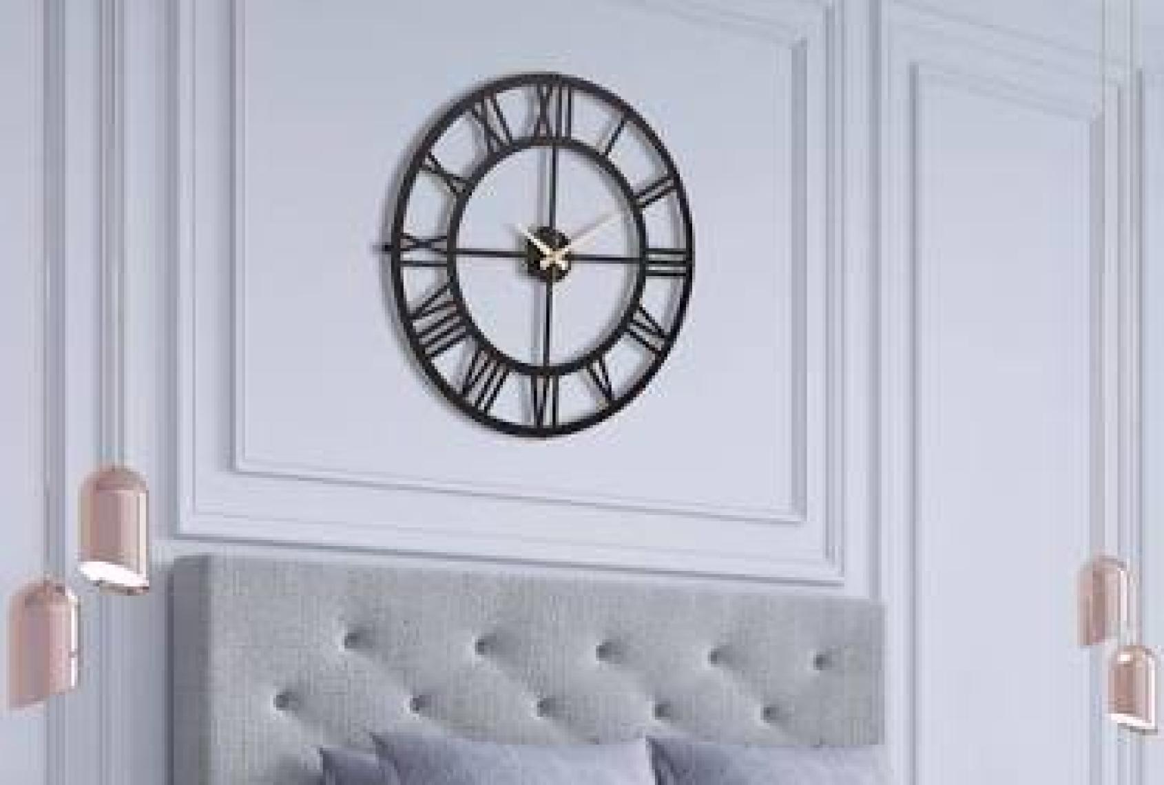 Muyika Roma Rakamlı Metal Siyah Duvar Saati 50X50Cm Mds-50