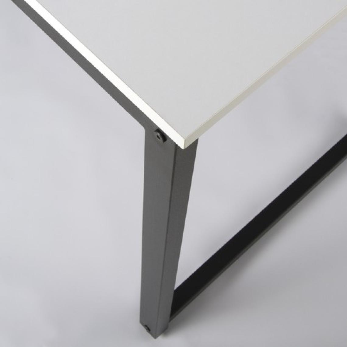 Ceramical MS1 Metal Ayaklı Çalışma Masası - 140cm - Beyaz