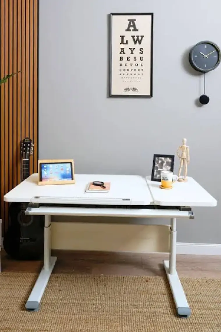 Creo Mobili Ayarlanabilir Çalışma Masası, Eğimli ve Montessori Uyumlu Masa - 130x70 Cm, Beyaz/Gri - Vega Basic