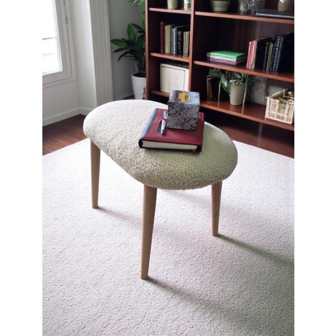 Minimalist Teddy Kumaş Tabure, Ahşap Ayaklı Tabure, Salon, Ofis, Makyaj Masası, Yemek Masası