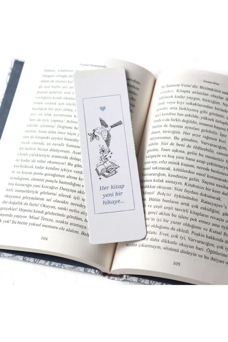 Kitaplar temalı kitap ayracı seti  3 adet