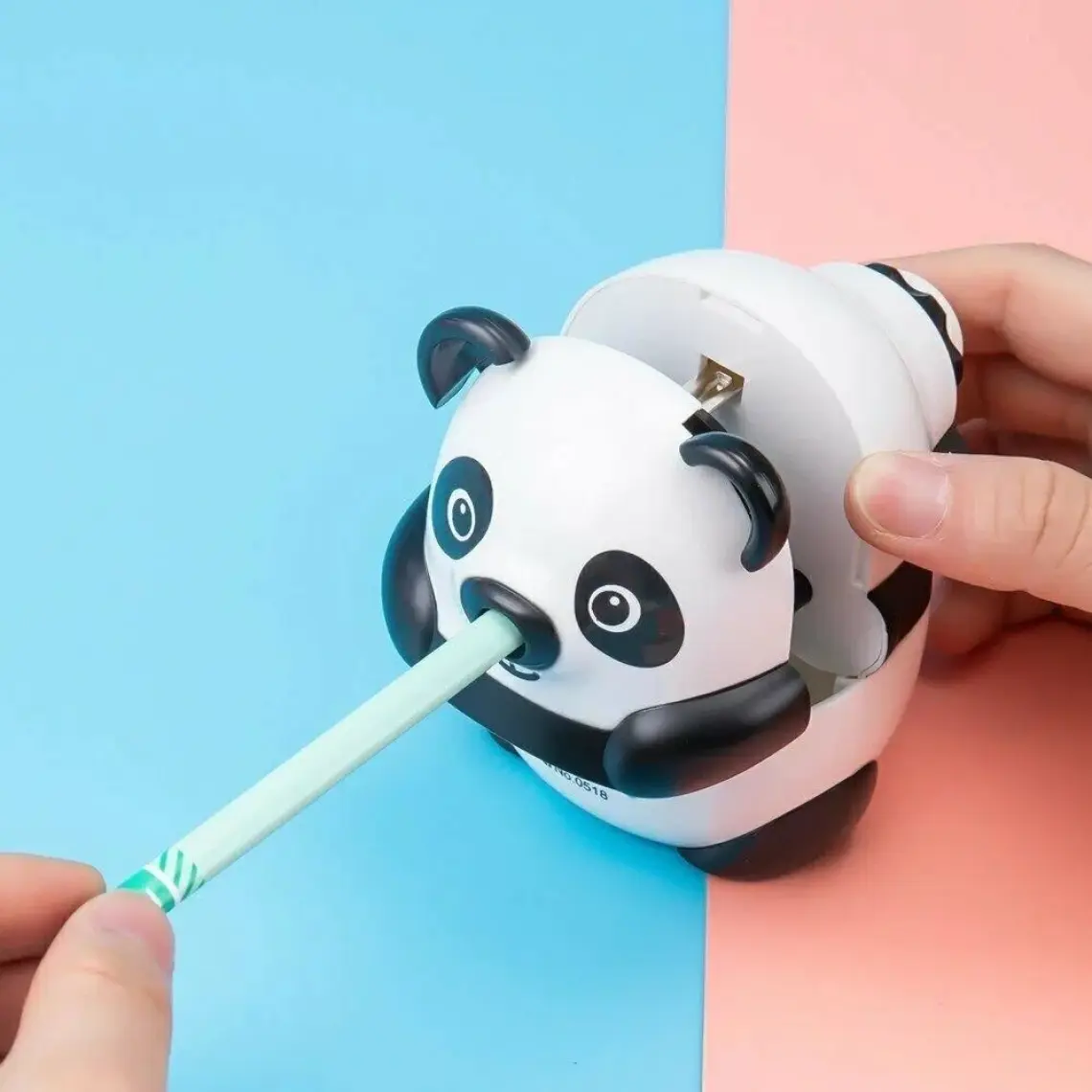 Deli 0518 Rotary Panda Masa Üstü Kalem Traş
