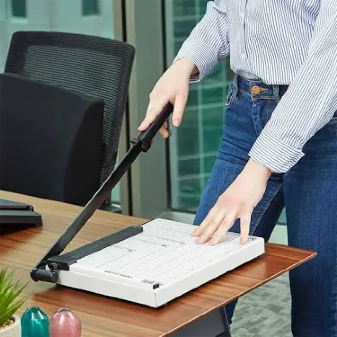 Escrito ESG144 Moroni A4 Kağıt Kesme Makinesi Kollu Giyotin