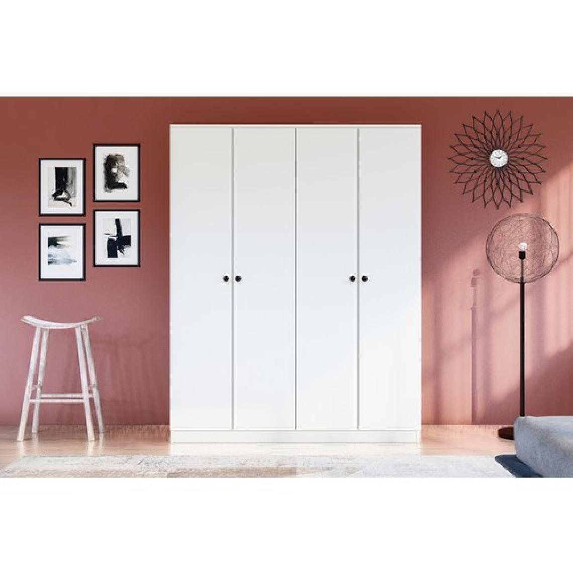 Metalia Gm 052 4 Kapılı Düğme Kulplu Gardrop