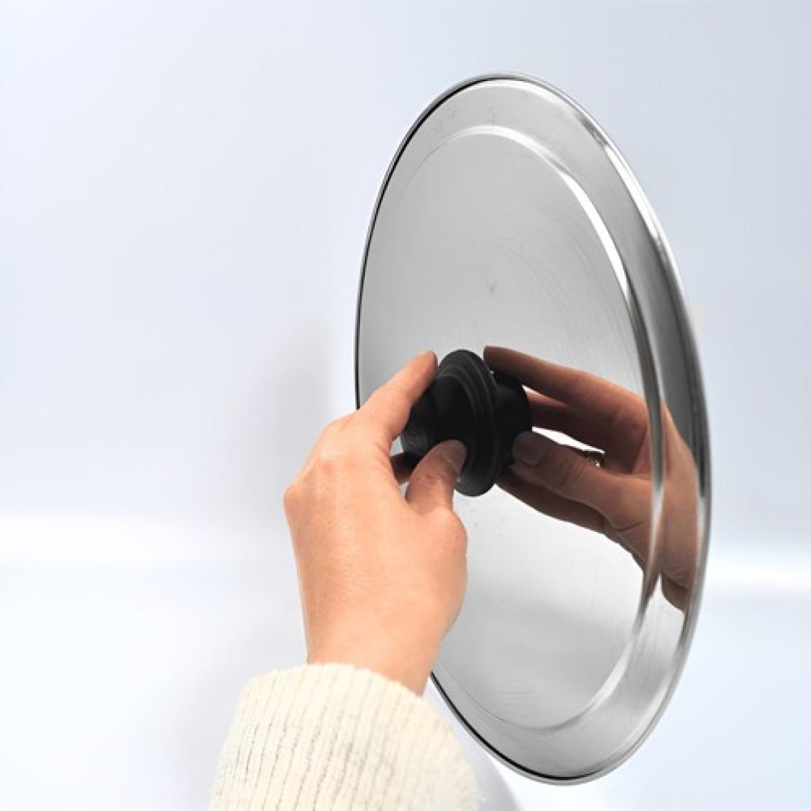 Transformacion 31 cm Kızartma Tavası Kapağı Çelik Żelazny Design