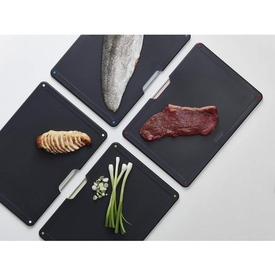 Joseph Joseph Folio Standlı Kesme Tahtası 4 lü Çelik