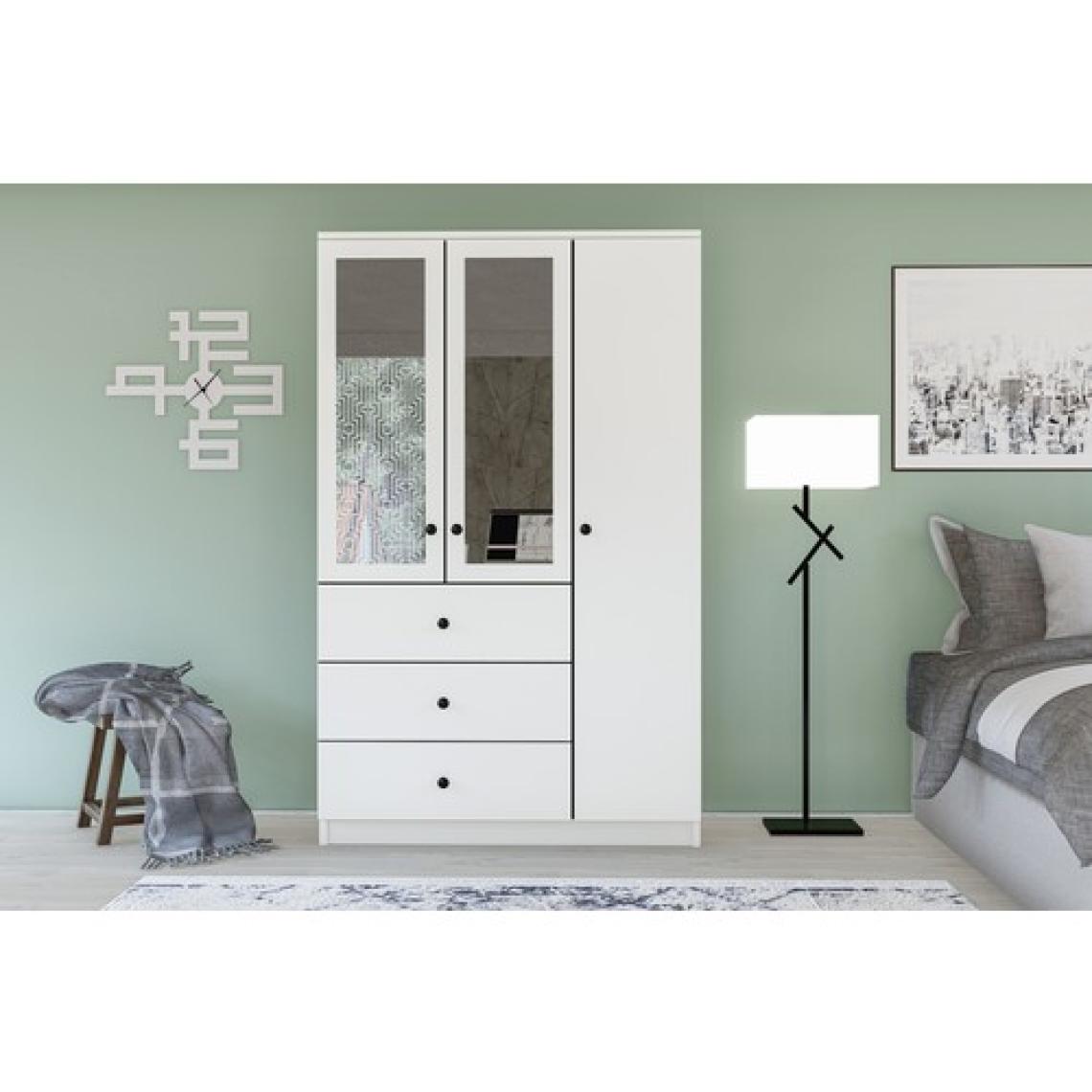 Metalia Gm 310 Ece Lüx 3 Kapı 3 Çekmeceli Aynalı Düğme Kulplu Gardırop
