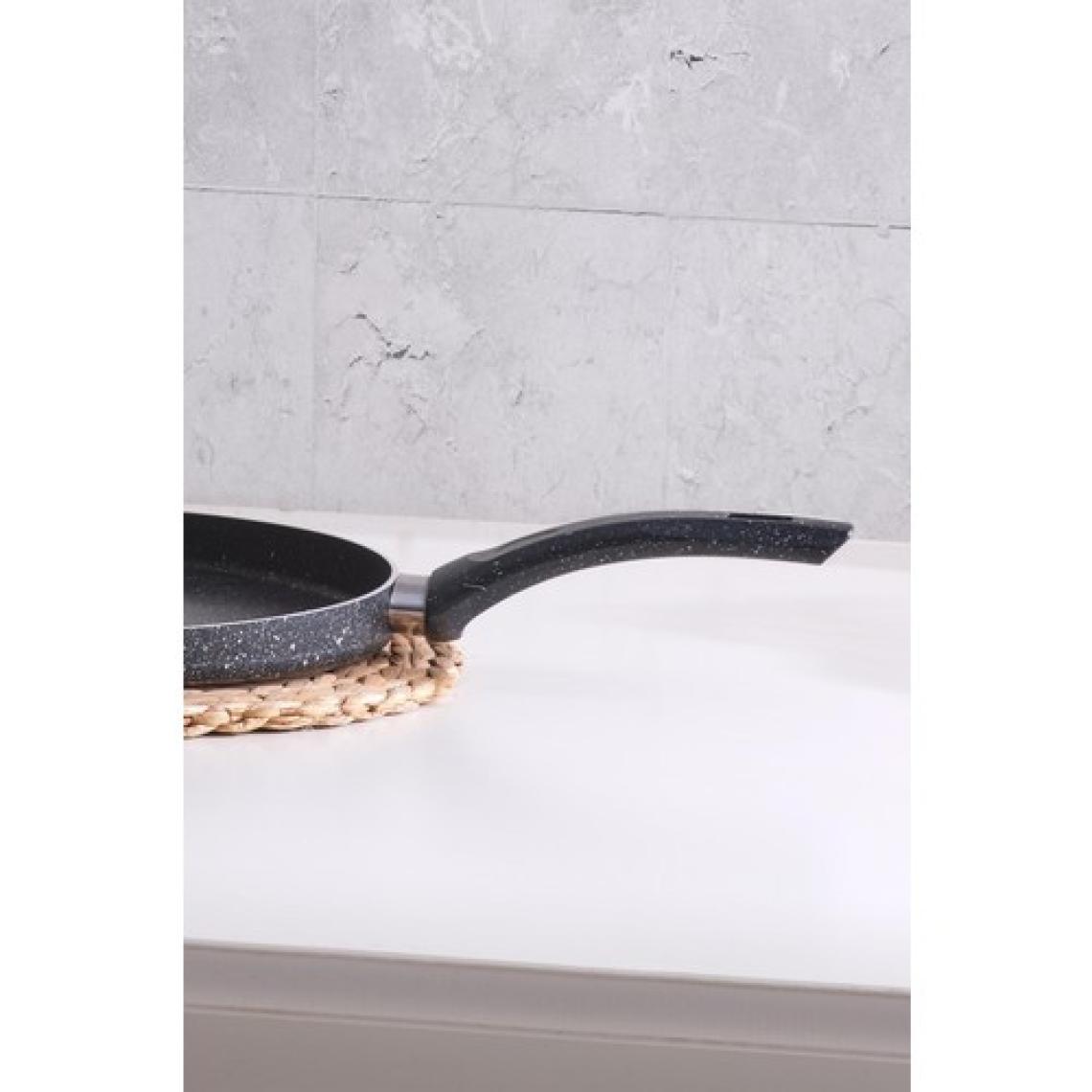 Znp Home Gözleme Tavası 30 cm Granit Bazlama Lavaş Tavası
