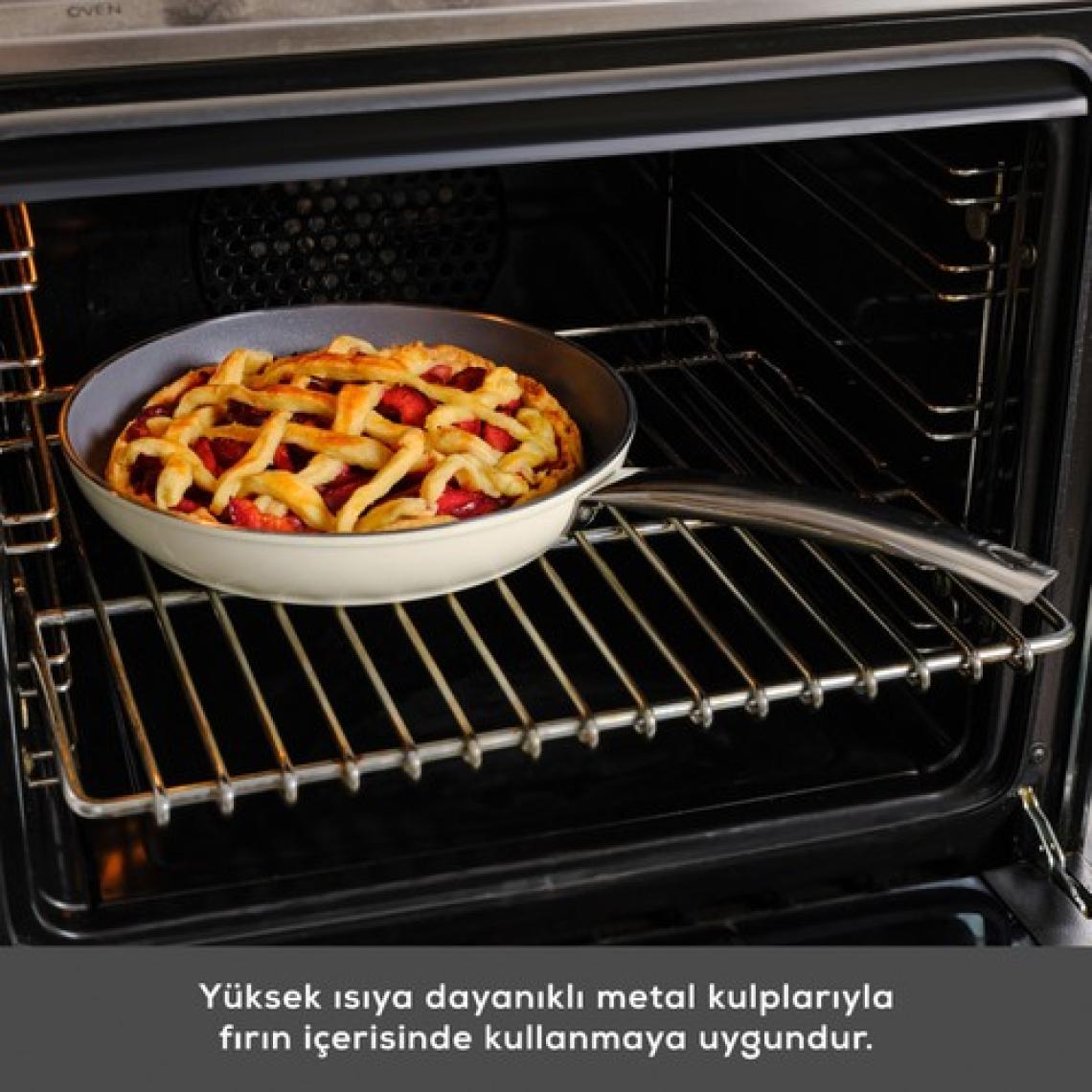 Karaca x Refika Birgül Swiss Crystal Metal Kulplu 6 Parça Sahan Set Creamy
