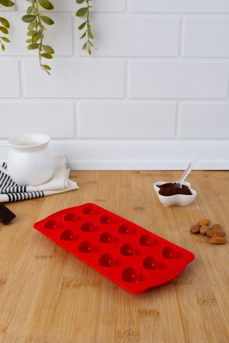 Kalp Çikolata Ve Buz Kalıbı