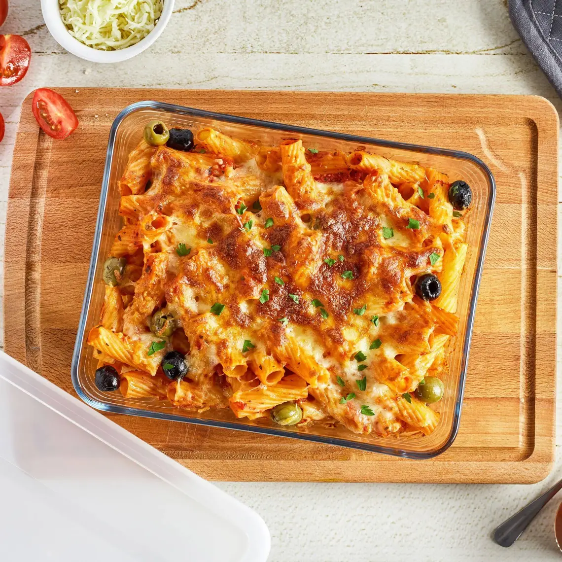 Pyrex 243P000/7046 Kapaklı Dikdörtgen Saklama Kabı 2,6L
