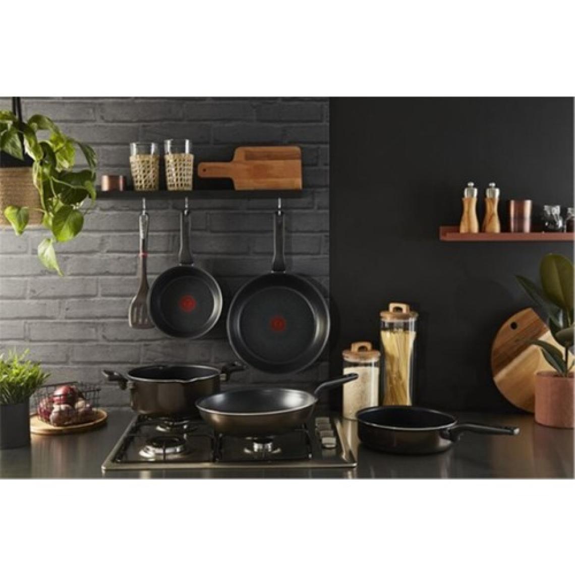 Tefal 2100120907 Tit 2X XL Intense DIF 24 cm Tava