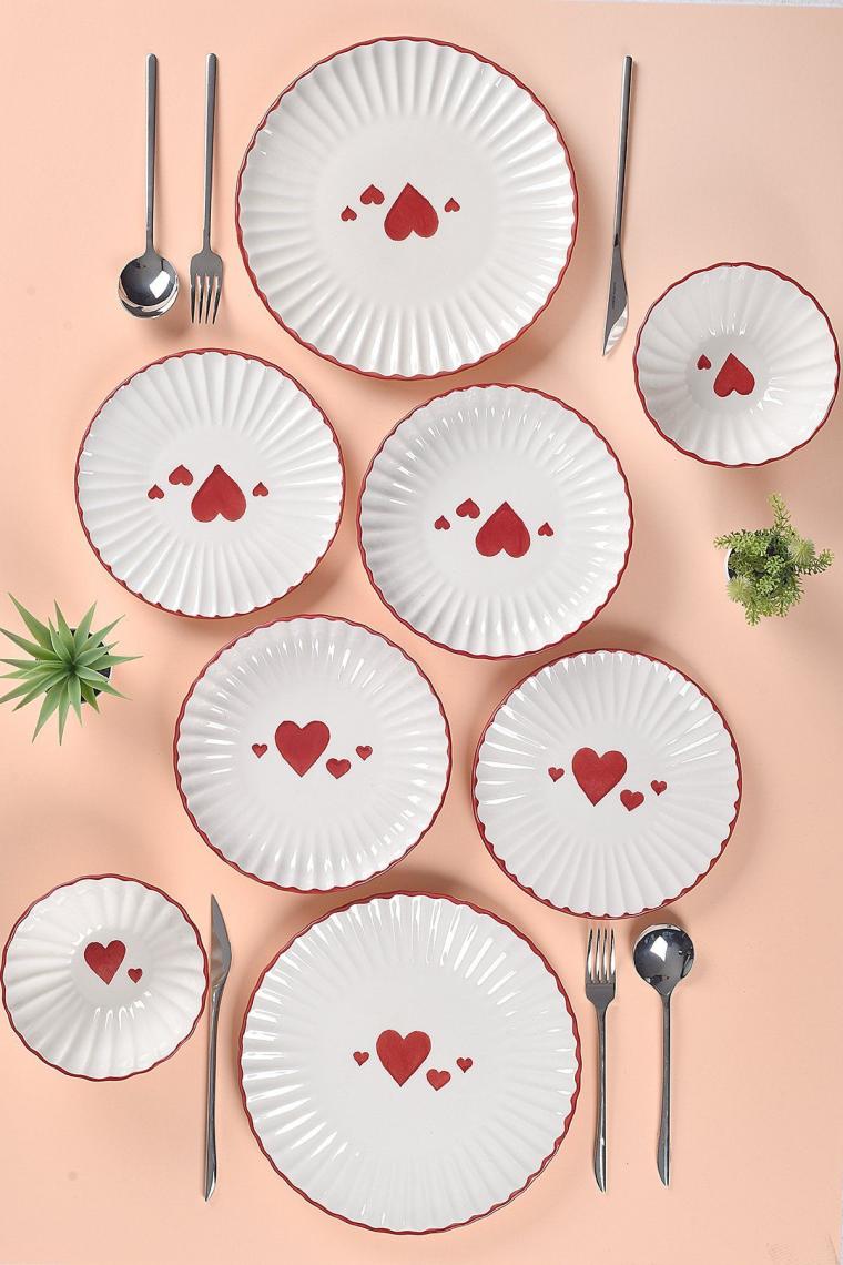 2 Kişilik Love Serisi Kahvaltı Takımı 8 Parça Kalp Desenli