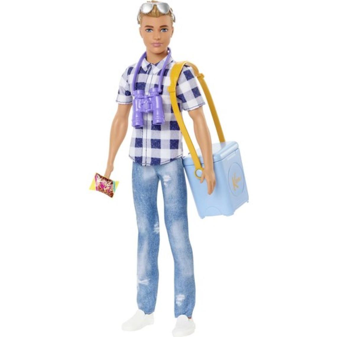 Barbie Ken İle Kamp Aksesuarları, Ekose Gömlek, Kot Pantolon Ve Beyaz Spor Ayakkabılar Giyer, 3 Yaş Ve Üzeri Hhr66