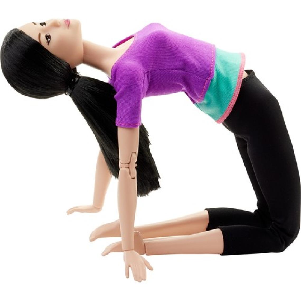 Barbie Sonsuz Hareket Bebeği, Kumral - Siyah Taytlı, Mavi Tişörtlü, Siyah Uzun Saçlı Dhl84