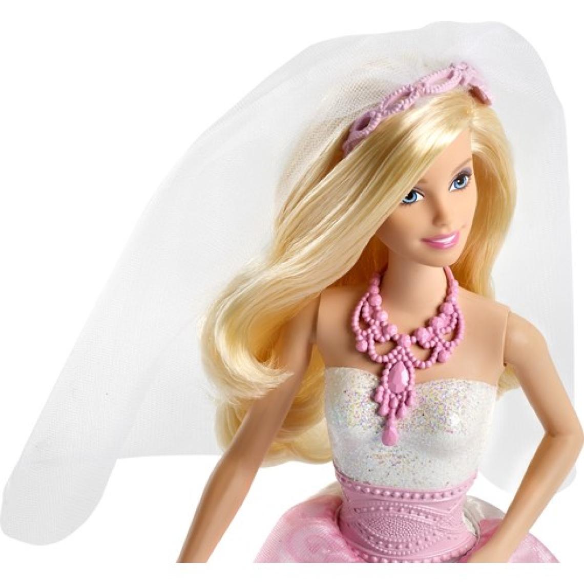 Barbie Gelin Bebek, Beyaz ve Pembe Elbiseli, Gelin Buketi ve Duvak ile Cff37