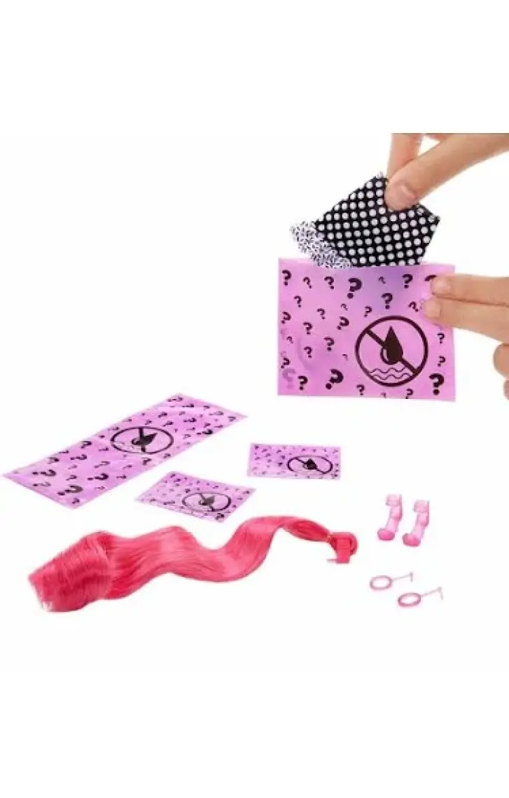 Barbie Color Reveal Renk Değiştiren Sürpriz Barbie Renk Bloklu Bebekler Seri 2 GWC56