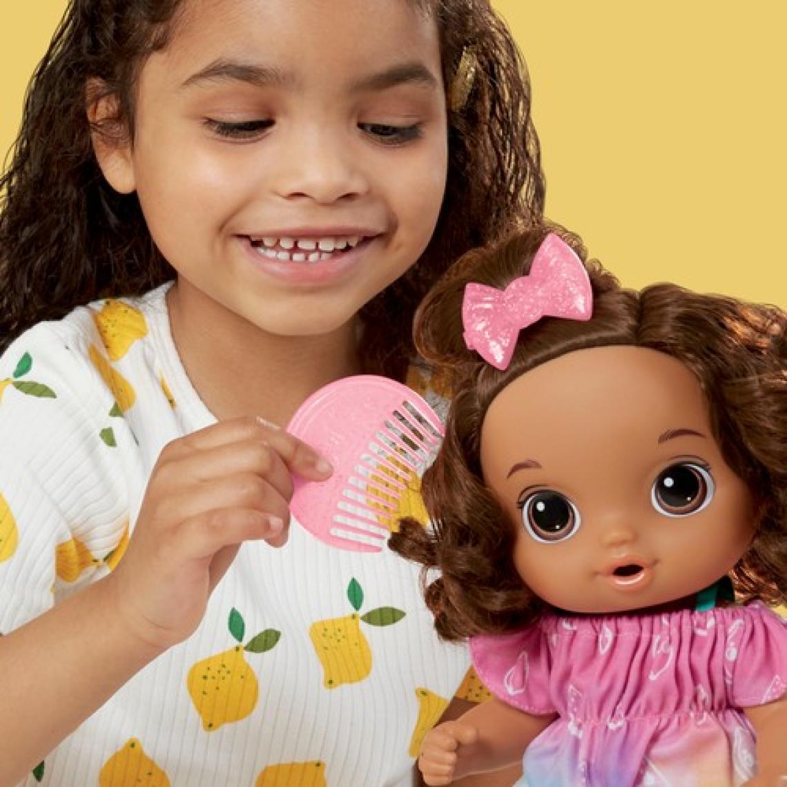 Baby Alive Bebeğimle Eğlenceli Yudumlar Esmer F7357