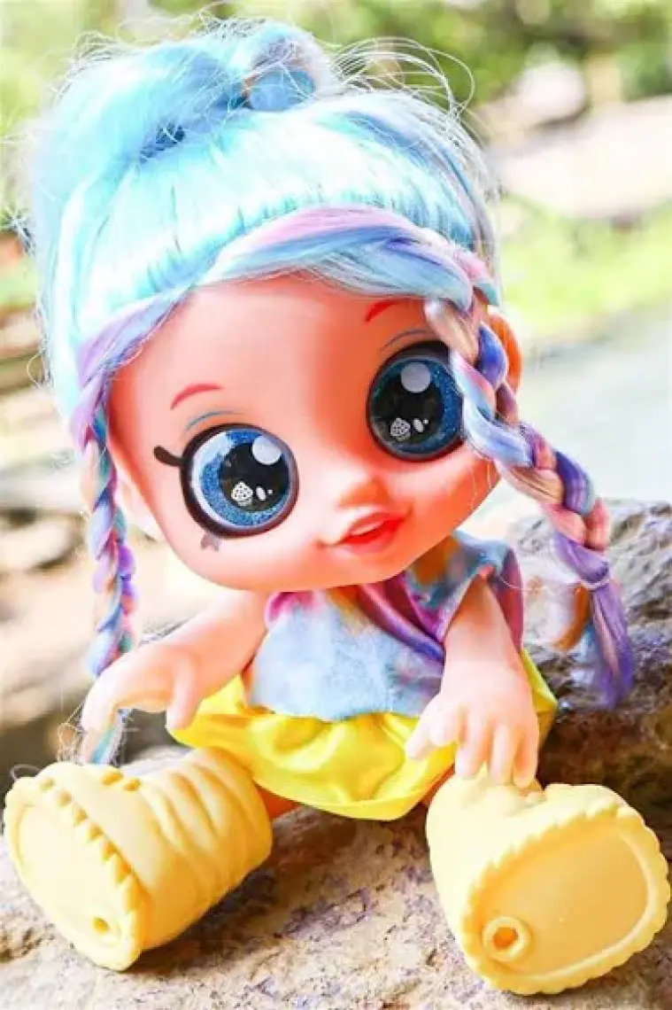 Global Toys Sesli Şeker Kız Bebek