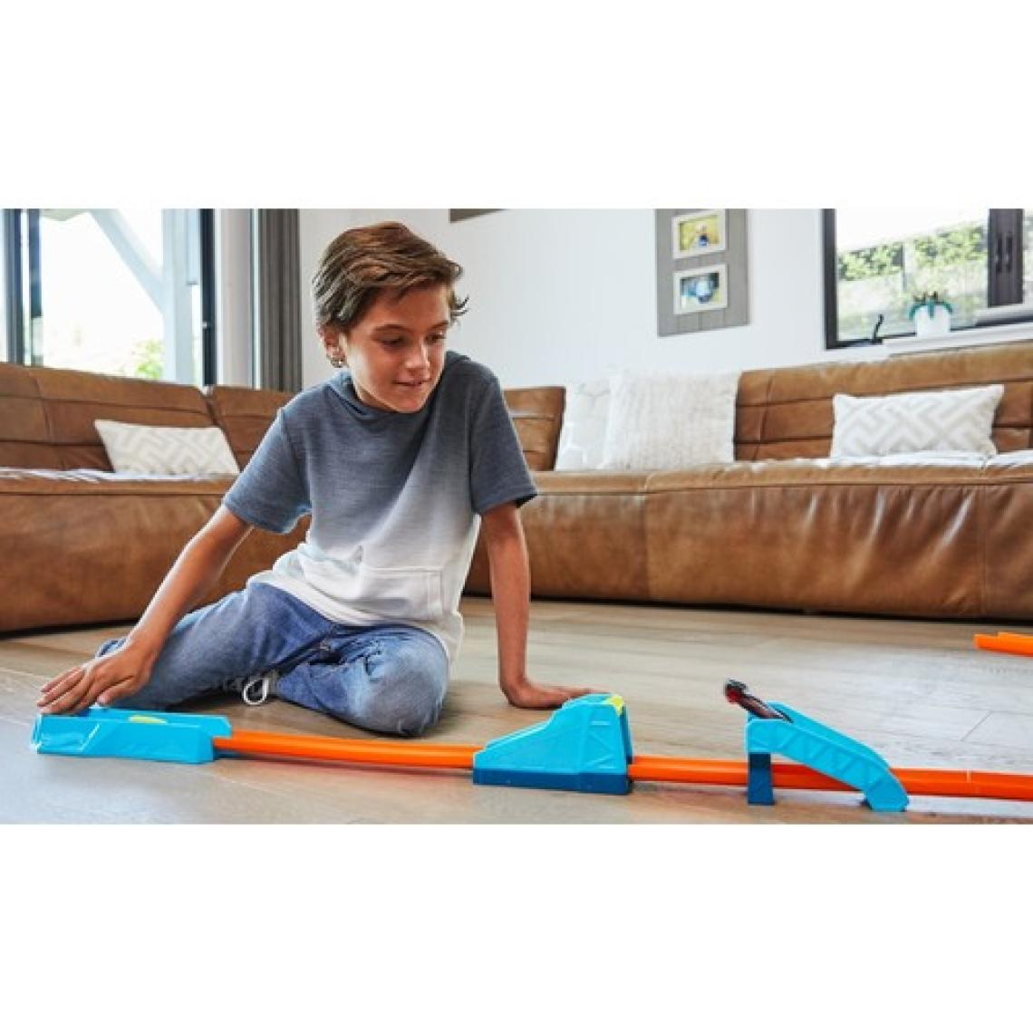 Hot Wheels Track Builder Tasarla ve Yeniden Oluştur Serisi Uzun Atlama GLC89