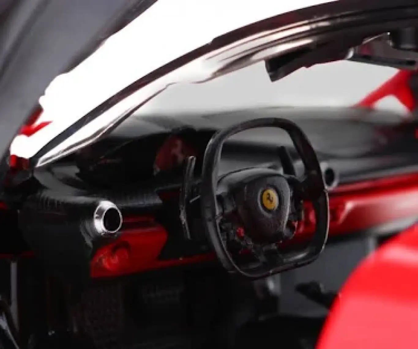 Rastar R/C 1/14 Uzaktan Kumandalı USB Şarjlı Ferrari LaFerrari Araba - Kırmızı