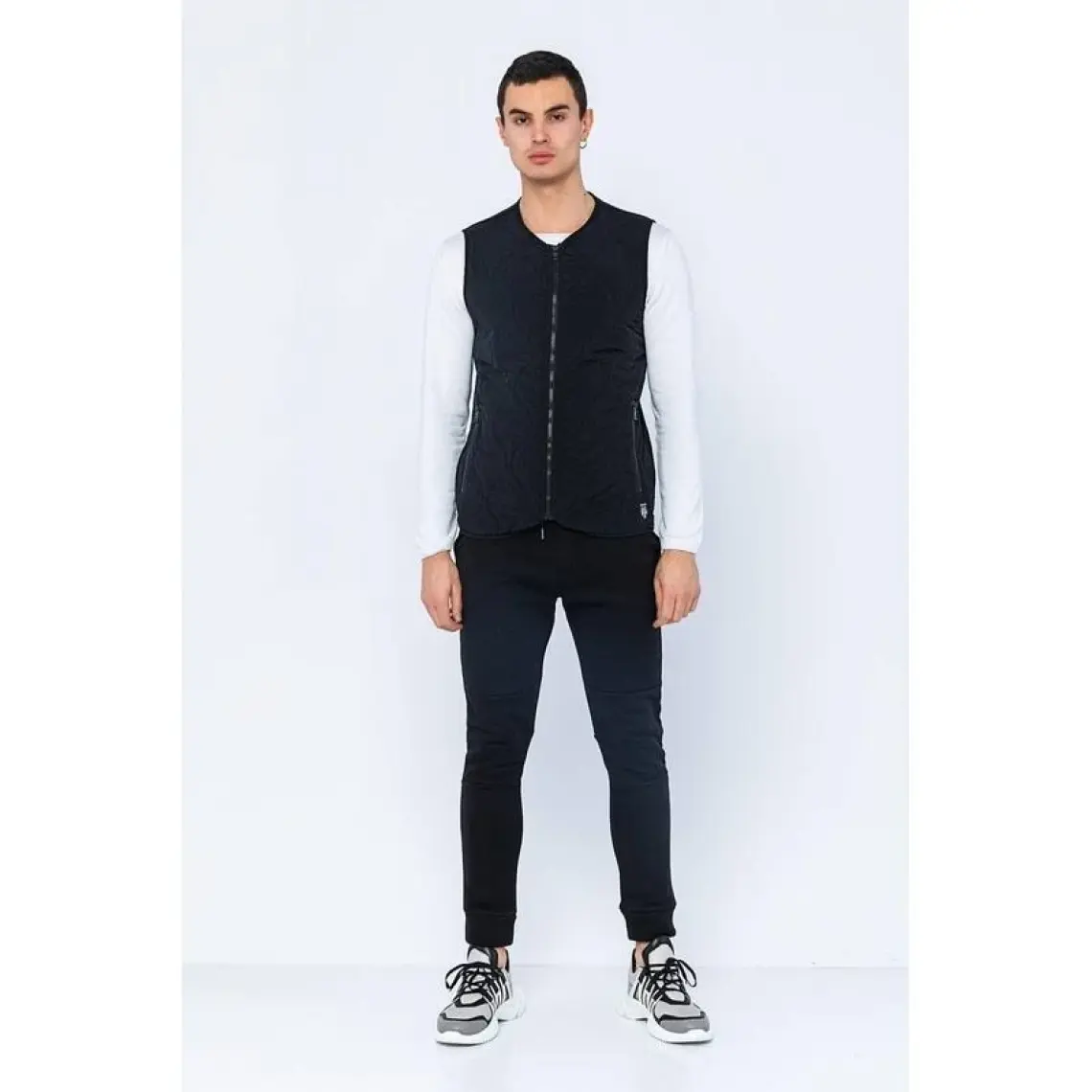 Cekmon Erkek Regular Fit Bomber Yaka Fermuarlı Çok Cepli Kapitone Spor Yelek