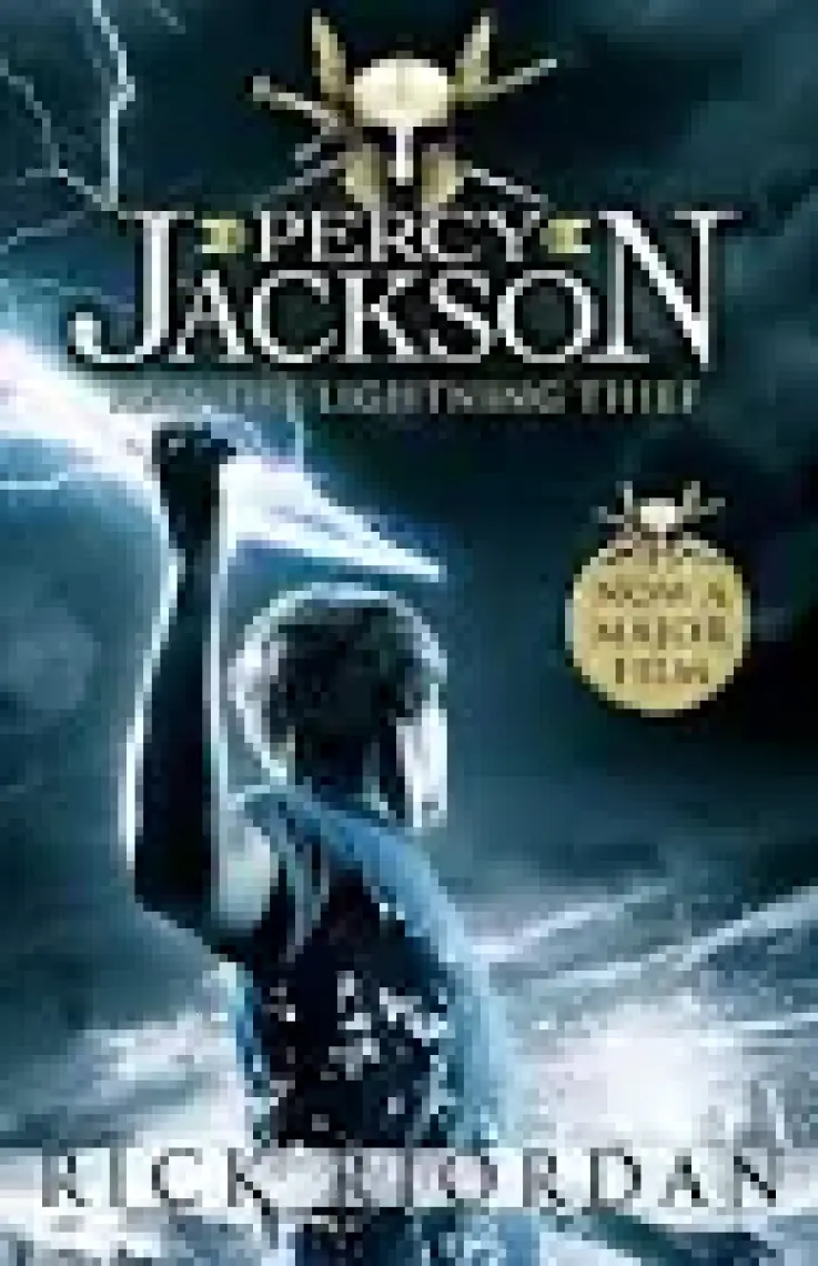 Percy Jackson And The Lightning Thief (Percy Jackson 1)  - Rick Riordan