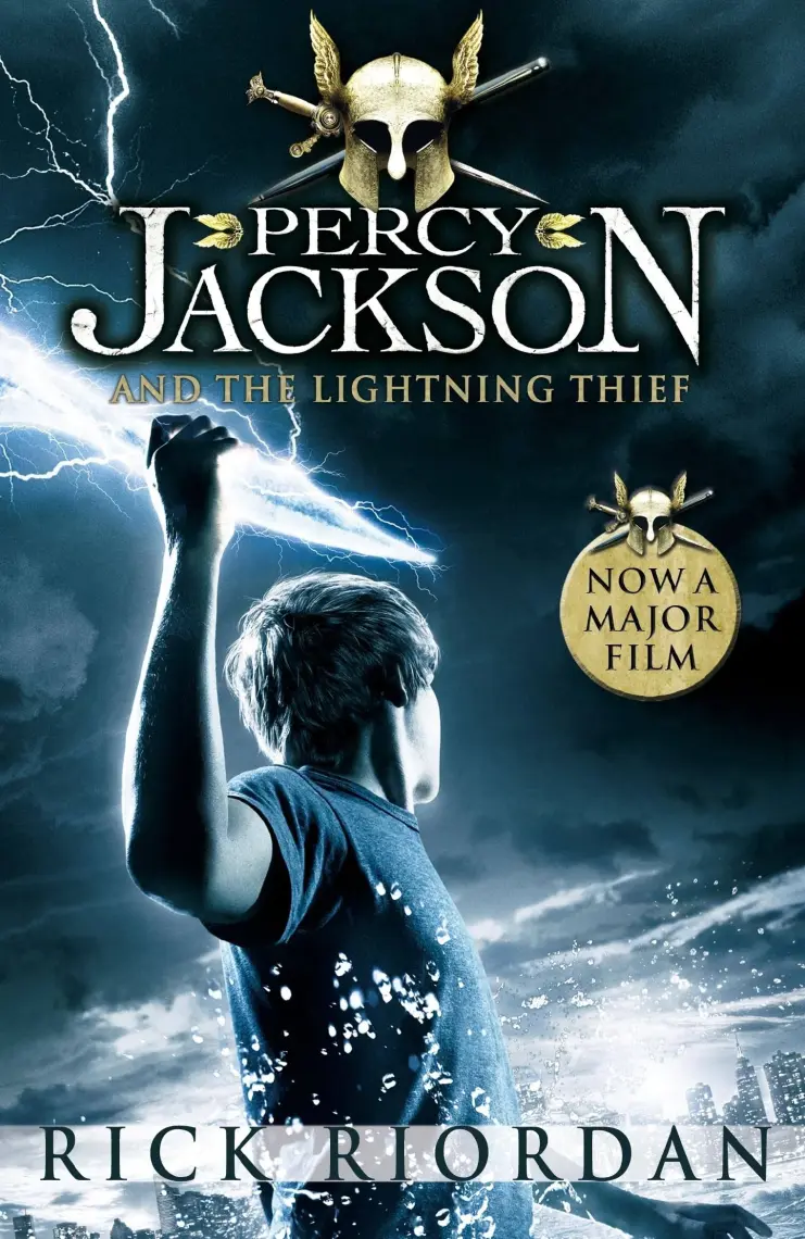 Percy Jackson And The Lightning Thief (Percy Jackson 1)  - Rick Riordan