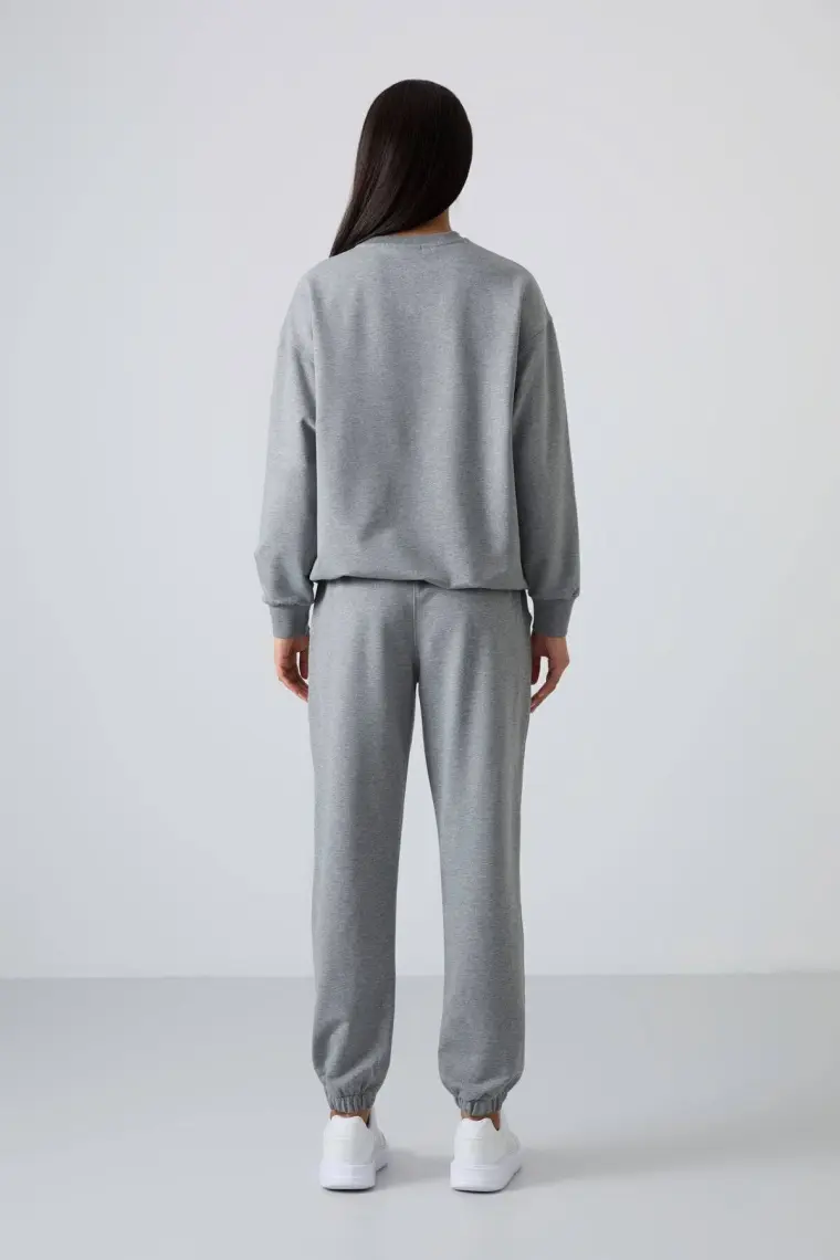 Tommy Life Tommy Life  Parlament O Yaka Oversize Lastik Paça Kadın Eşofman Takım - 95287