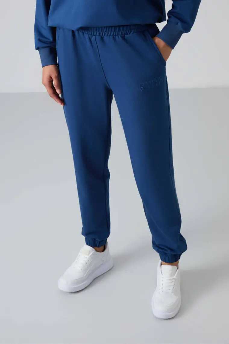 Tommy Life Tommy Life  Parlament O Yaka Oversize Lastik Paça Kadın Eşofman Takım - 95287