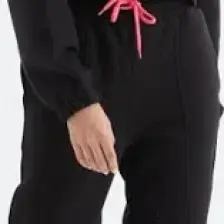 Tommy Life Siyah Düşük Omuzlu Beli Büzgülü Yarım Boy Fermuarlı Oversıze Kadın Eşofman Takım - 95321