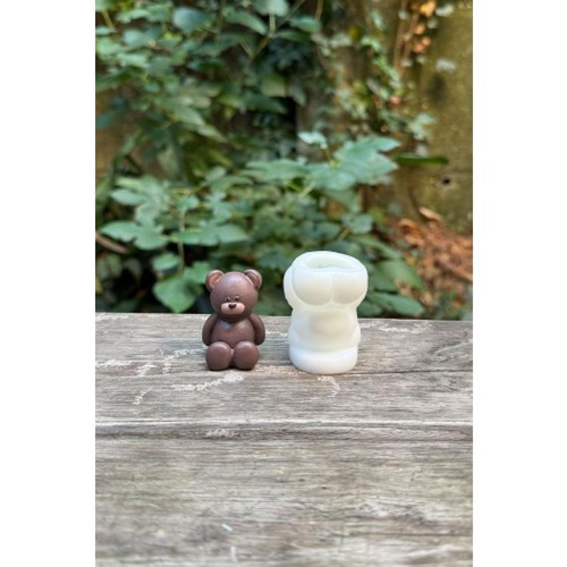 Rufus Concept Mini Ayıcık Şekilli Mum Kalıbı – Dayanıklı, Esnek Ve Kokusuz Beyaz Silikon, Tekrar Kullanılabilir Dekoratif Kalıp