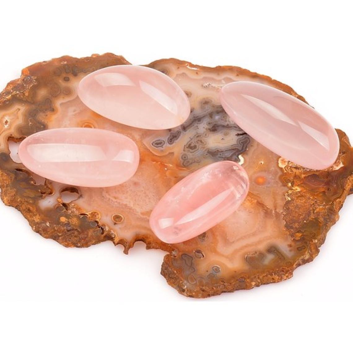 Taş Sandığı Pembe Kuvars Taşı Kütle