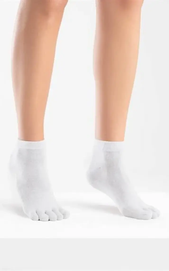 Bonny Silver Mantar Önleyici Parmaklı Patik Kadın Beyaz Gümüş Çorap