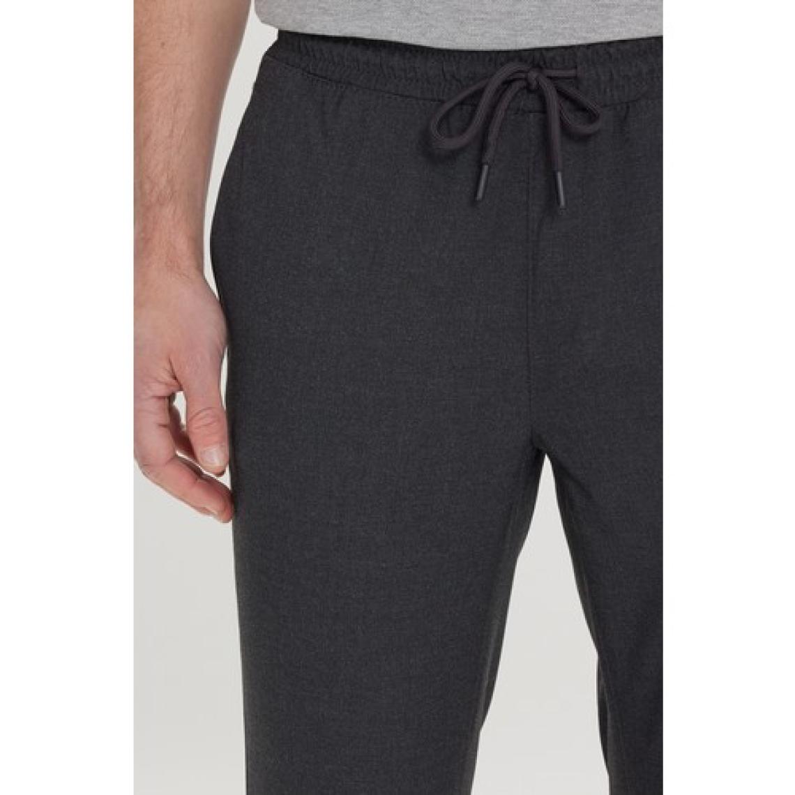 Altınyıldız Classics Erkek Antrasit Slim Fit Rahat Kesim Beli Bağlamalı Yan Cepli Jogger Pantolon