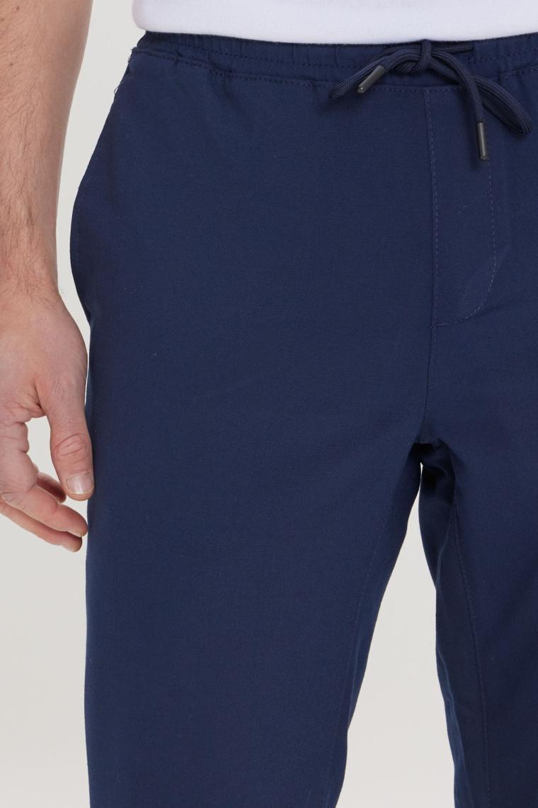 Altınyıldız Classics Erkek Lacivert Slim Fit Rahat Kesim Beli Bağlamalı Yan Cepli Jogger Pantolon