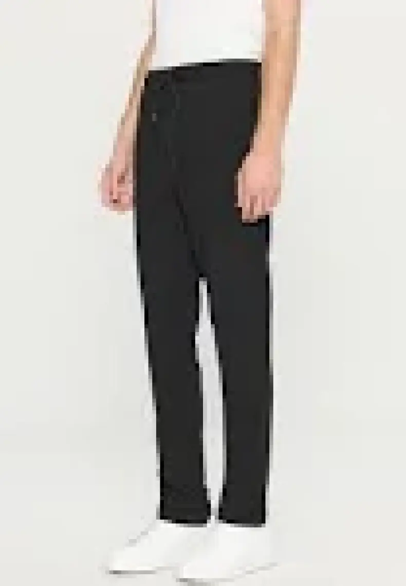 Altınyıldız Classics Erkek Siyah Slim Fit Rahat Kesim Beli Bağlamalı Yan Cepli Jogger Pantolon
