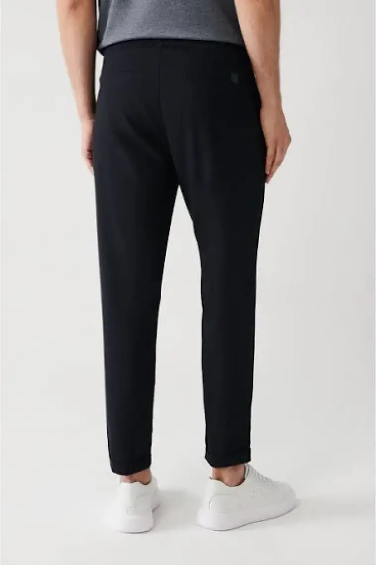 Erkek Lacivert Relaxed Fit Yandan Cepli Beli Lastikli Bağcıklı Duble Paça Jogger Pantolon E003000