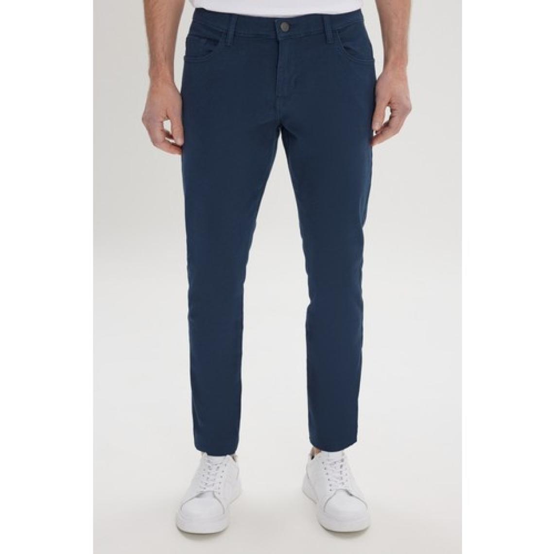 Altınyıldız Classics Erkek Lacivert Slim Fit Dar Kesim 5 Cep Pamuklu Kanvas Esnek Chino Pantolon